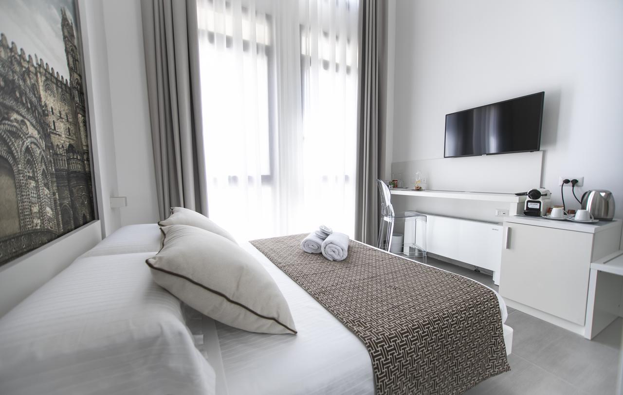 Suite Quaroni Palermo Esterno foto