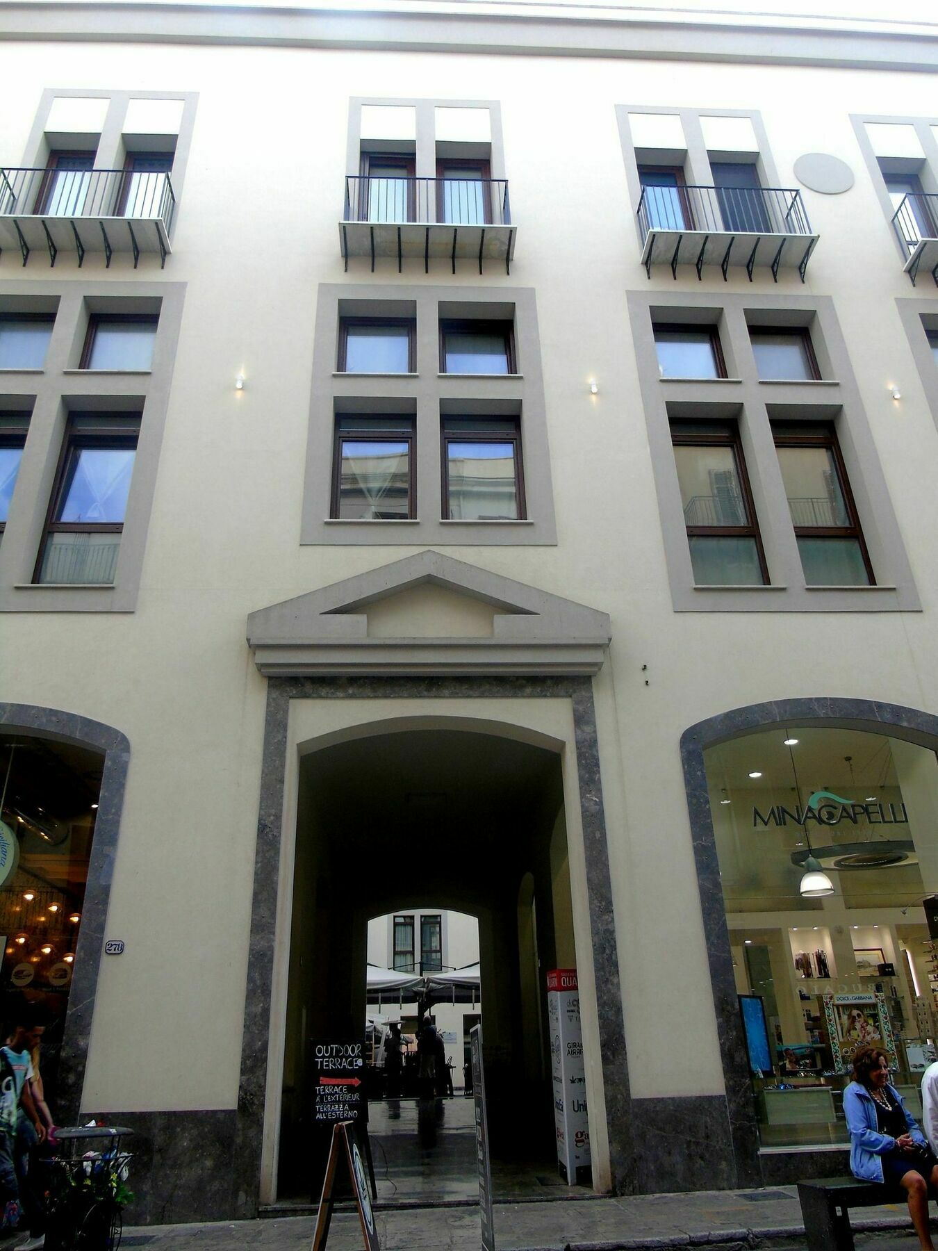 Suite Quaroni Palermo Esterno foto